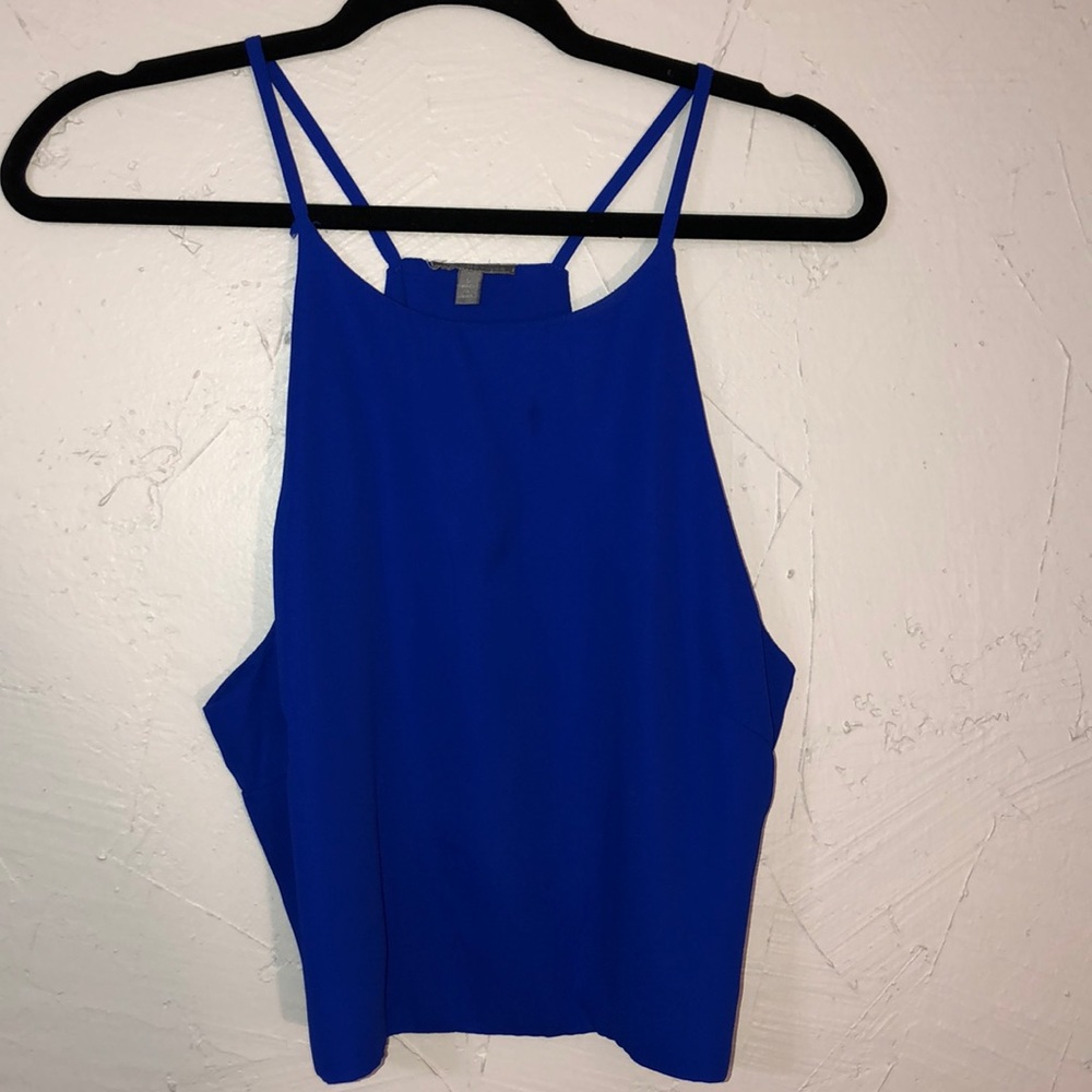 Blue tank top crop top
